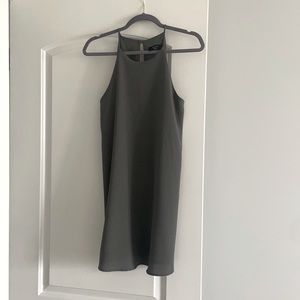 Cute mid length Vici dress! Never worn.